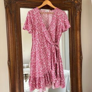 Naggoo Women's Wrap Dress Pink White Floral Cap Ruffle Sleeve Knee Length Medium